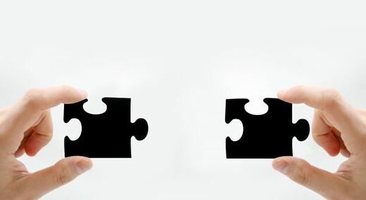 hand_keep_puzzle_finger_fit_insert_handle_pieces_of_the_puzzle-7